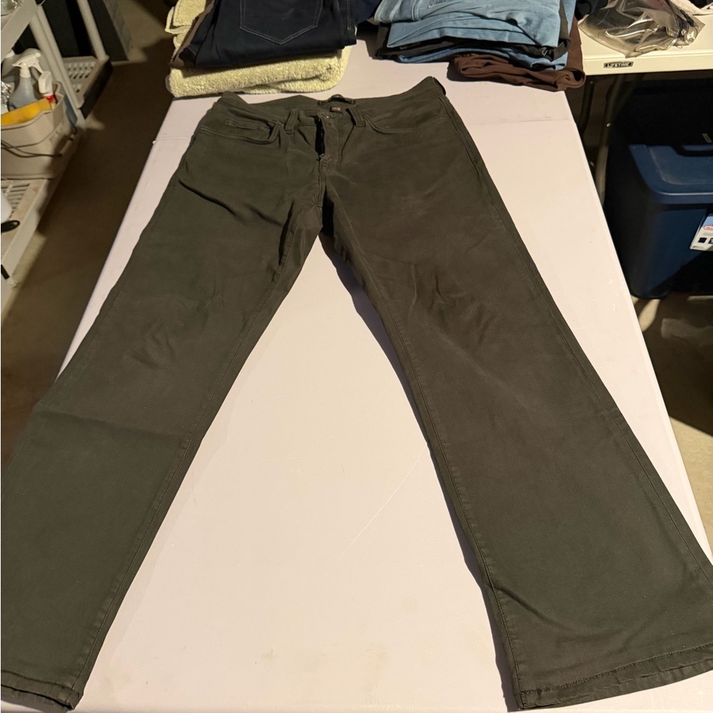 34 Heritage Charisma 34x29.5